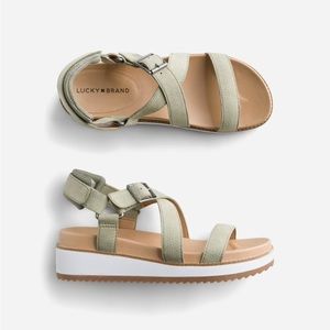 Lucky Brand Idenia Leather Strappy Sandals in Teal Green size 10